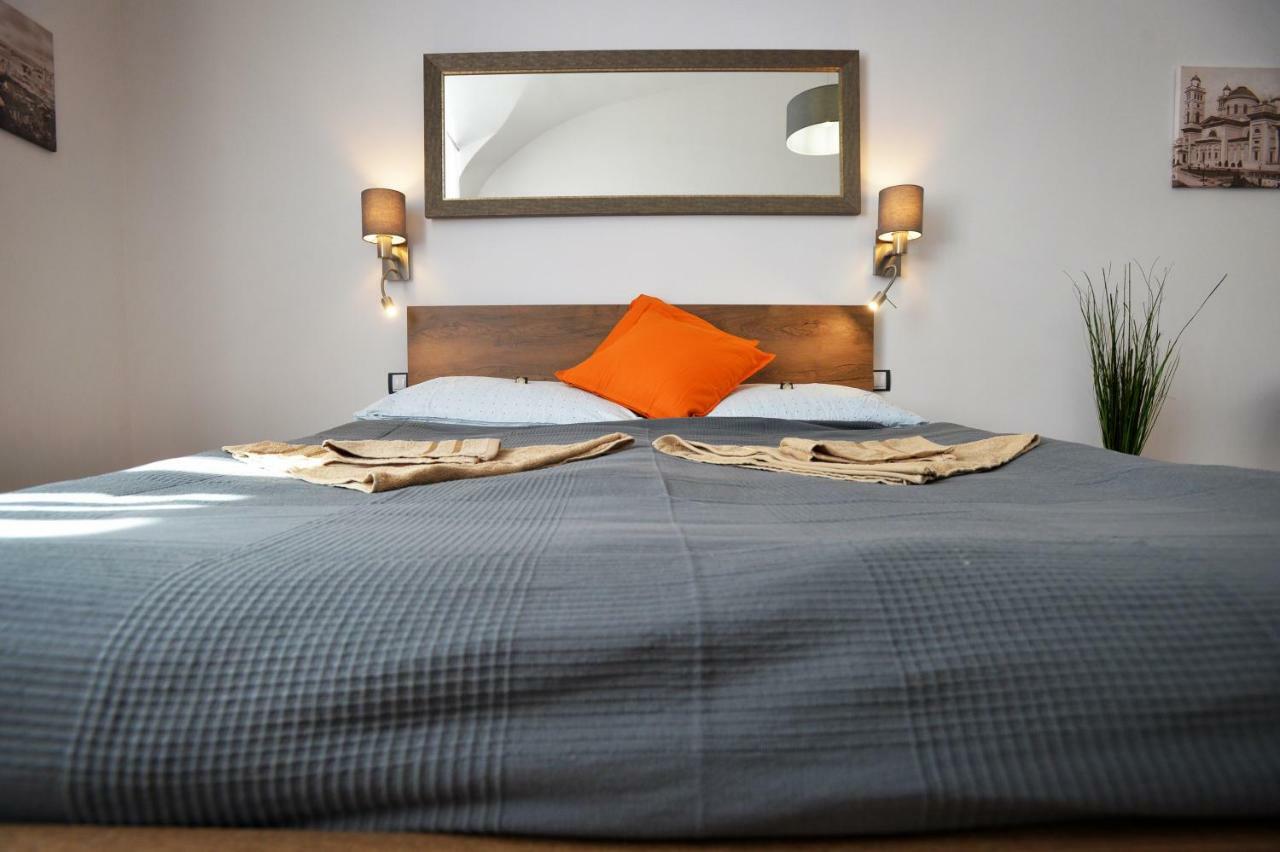 Pr Apartman Eger Ngoại thất bức ảnh