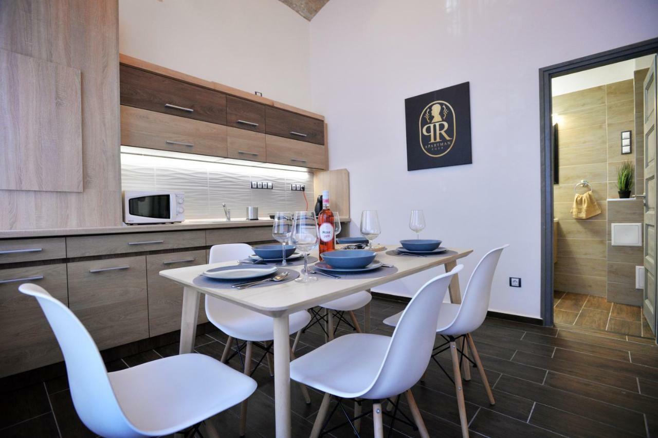 Pr Apartman Eger Ngoại thất bức ảnh