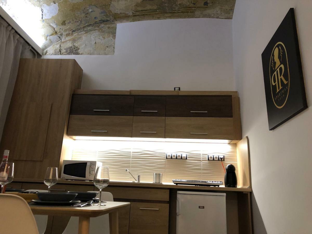 Pr Apartman Eger Ngoại thất bức ảnh